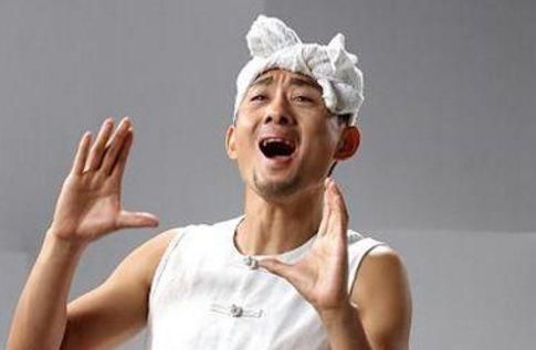  走红|他上《星光大道》走红，登春晚娶超女，后因身份造假销声匿迹