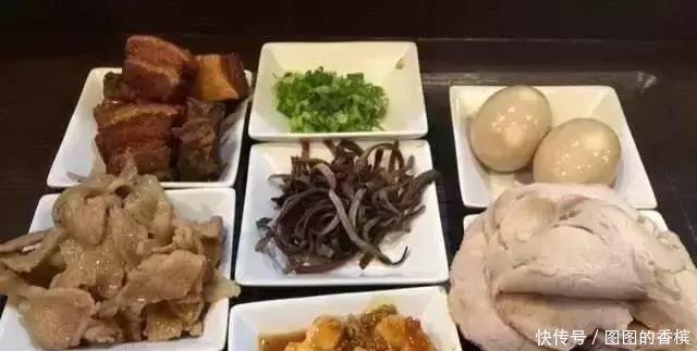 免费|“最有钱”面馆,只需点1碗面肉和菜免费吃,食客吃1次哭1次