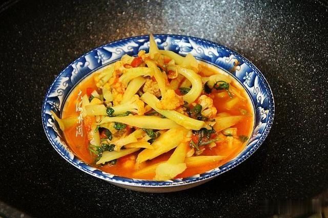 秋天来|入秋后,常给家人做这菜,酸甜爽口,鲜香不腻,大人小孩都爱吃