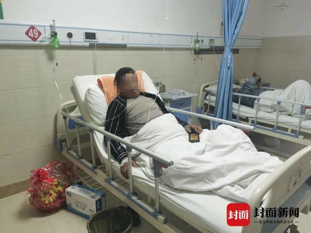  康师傅|追尾大客车起火致7人遇难！大客车司机：人被撞晕逃不出来...