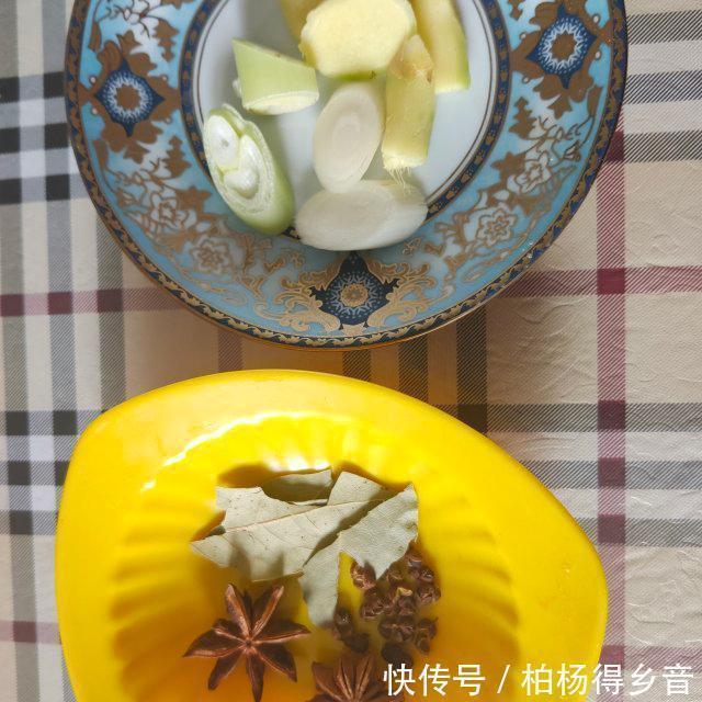 爽滑|肉皮冻,Q弹爽滑,满满的胶原蛋白