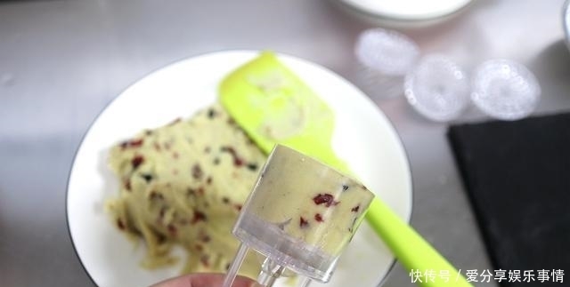 清甜|我家年年夏天都吃的小点心,清甜细腻赛糕点,70多岁老妈点名要