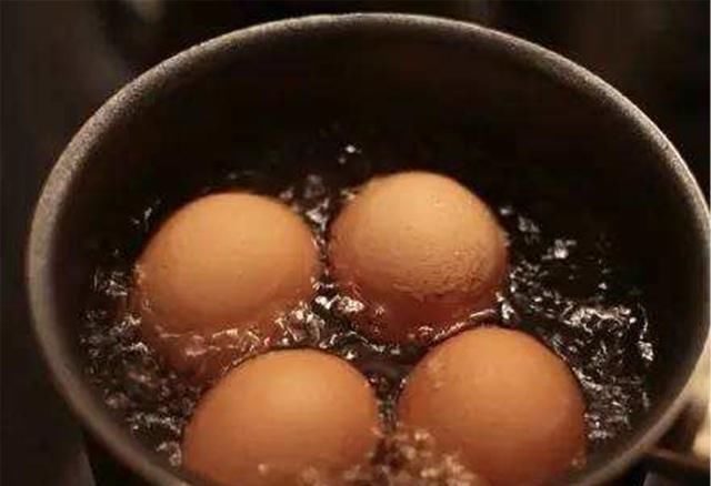改掉|早上吃鸡蛋,其实很多人都没吃对!2个坏习惯你要早点改掉