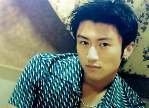  还债|棒棒堂王子多年来替父还债千万，高利贷去唱片公司堵人要钱