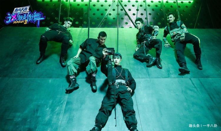  位队长|街舞3霸屏逼退浪姐，张艺兴排第一王一博排第四，引观众不满意