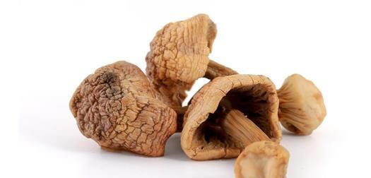 血管|脑供血不足的人,身体通常会有这4个“表现”,早发现早“安全”