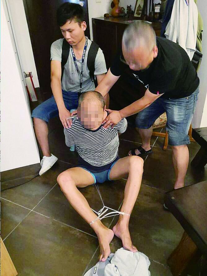 建材市场|大庆警方抓获一名潜逃19年命案逃犯 建材市场售货员竟是绑架杀人犯