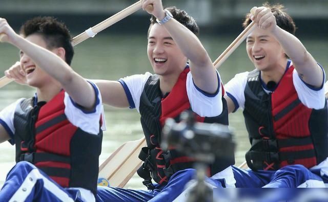  从未|郑恺从未缺席过任何一期《奔跑吧》，足以证明他是懂得感恩的人