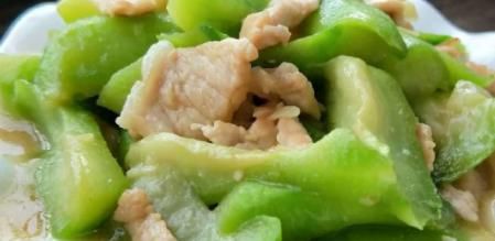  上桌|清甜可口不油腻，好吃到停不下来，每次上桌比红烧肉抢的还要急