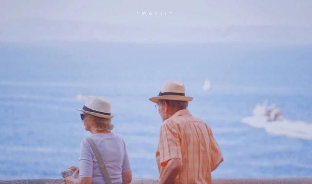 人易|「晚·安」|速热的人也速冻，热闹的人易散场，慢热的人最情长