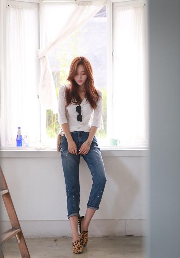 孙允珠|孙允珠,夏日V领超薄开放白袖T恤