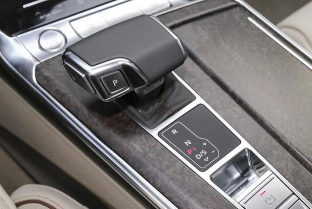  优惠|最高优惠超6万元 四款老板级中大型豪华座驾推荐