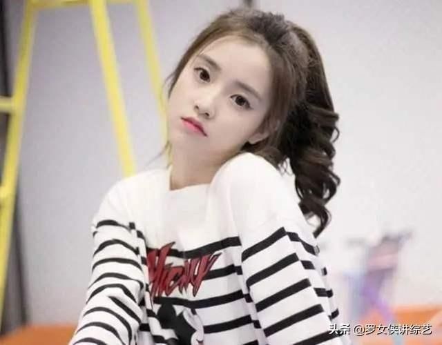  小姐姐|挺进决赛却无人识的苏芮琪，全能小姐姐没成团太可惜