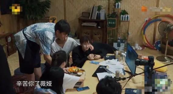  孙莉|《向往的生活》安逸假象曝光，黄磊厨房更像炼钢炉，孙莉劝他退出