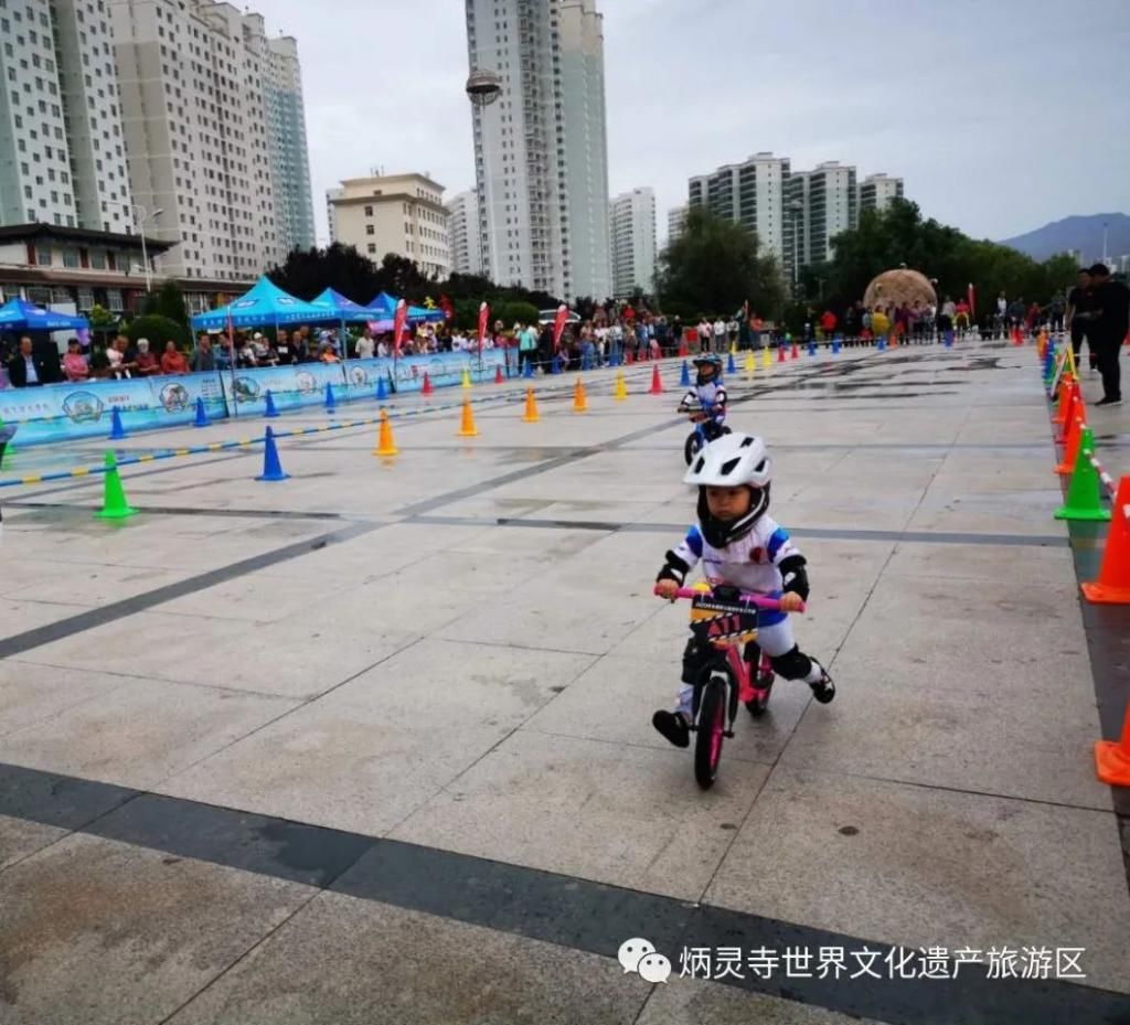 儿童|永靖县举办儿童滑步车公开赛