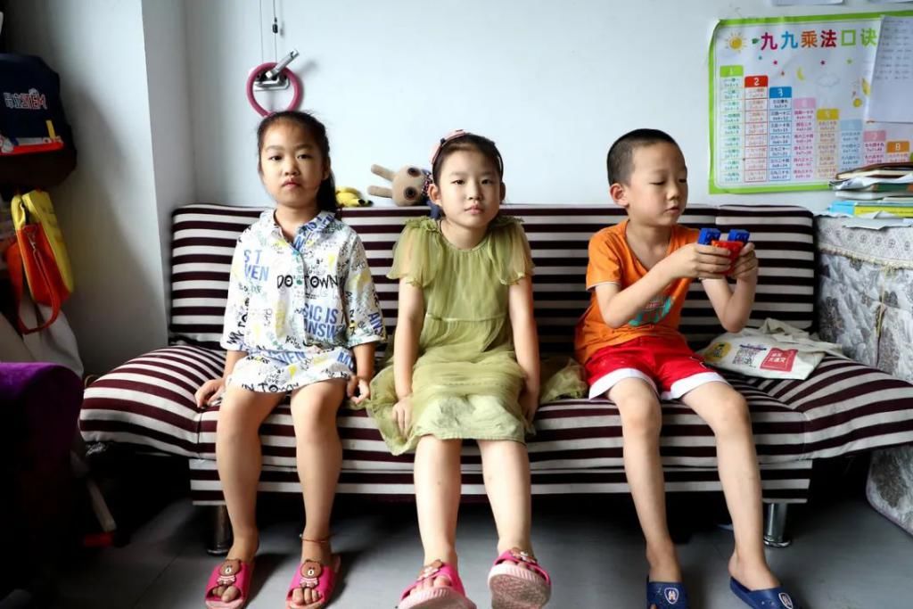  女孩|机智！凭一句口决，9岁女孩带弟妹成功逃离火场