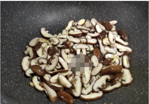 就要|这菜要多吃,咸香下饭,给肉都不换,我家隔三差五就要吃