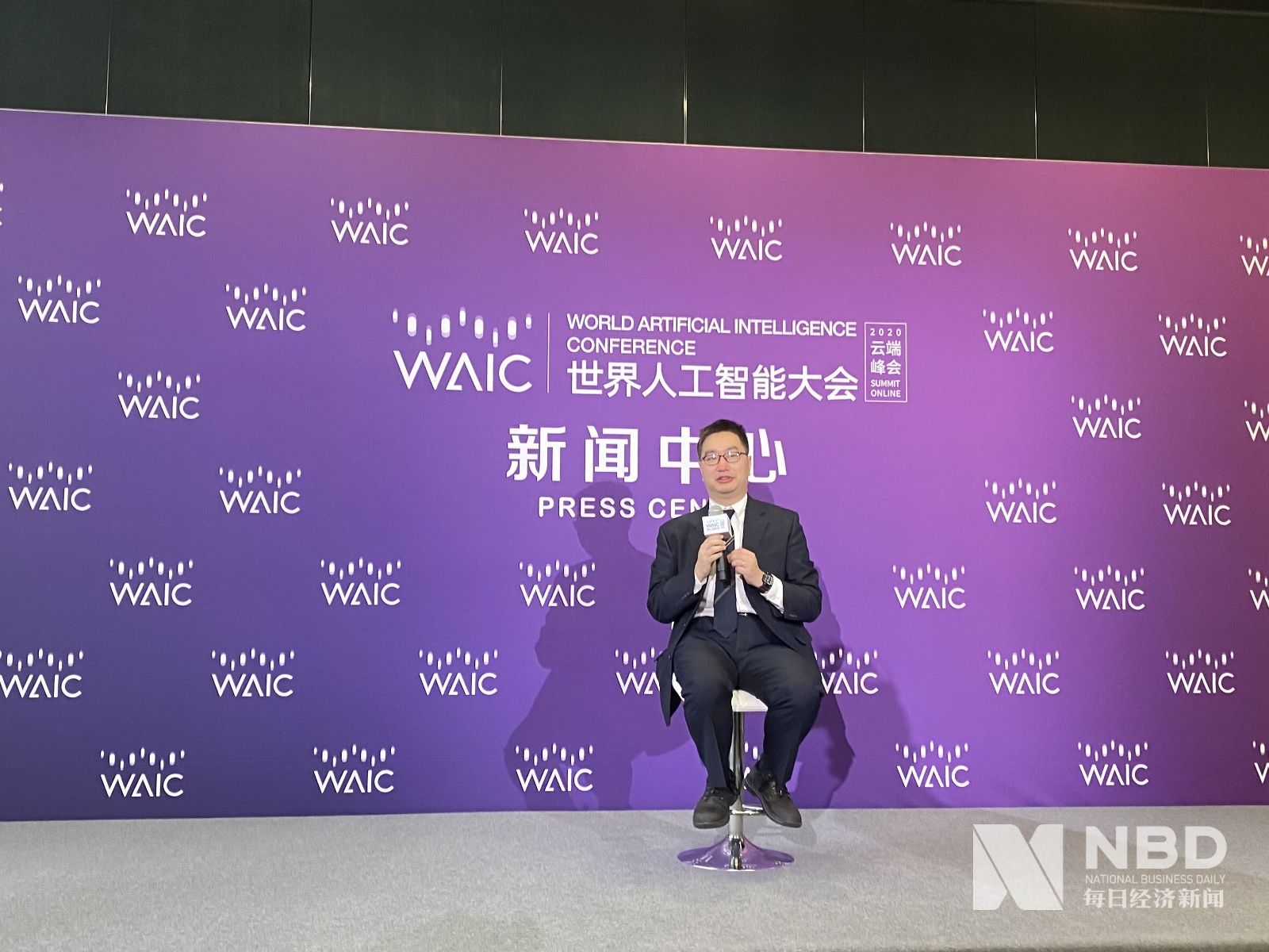  智能大会|AI在疫情防控中真的有用吗？科大讯飞胡郁、联影智能詹翊强这么说