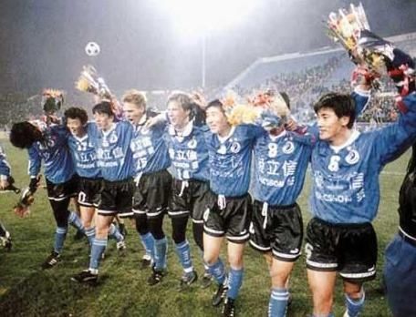  球衣|盘点大连足球历代球衣！哪一款是你的最爱？