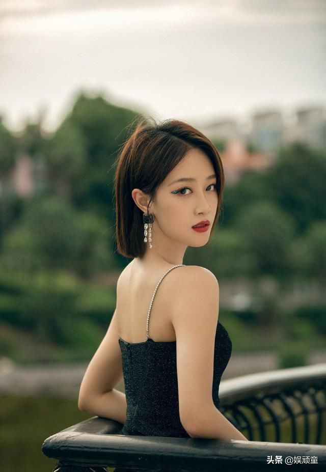  蓝盈莹|《姐姐》最终成团名单出炉，蓝盈莹、张含韵被心疼，她最可惜