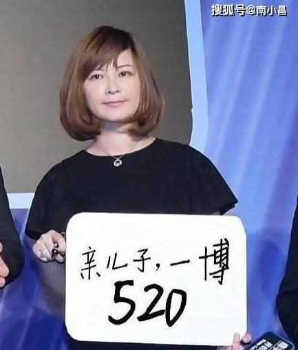  杜华|尴尬！杜华一个口误，竟然同时得罪赵丽颖、王一博、冯绍峰前女友