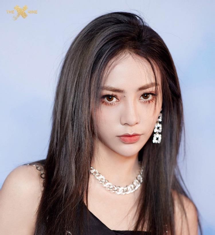  拉下水|THE9女团又惹祸, 谢可寅把草果当罂粟, 队友险被她拉下水