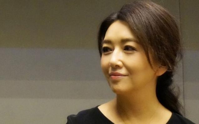  本人|她曾被汪涵称美，婚后8年惨遭丈夫抛弃，今丈夫娶小17岁娇妻