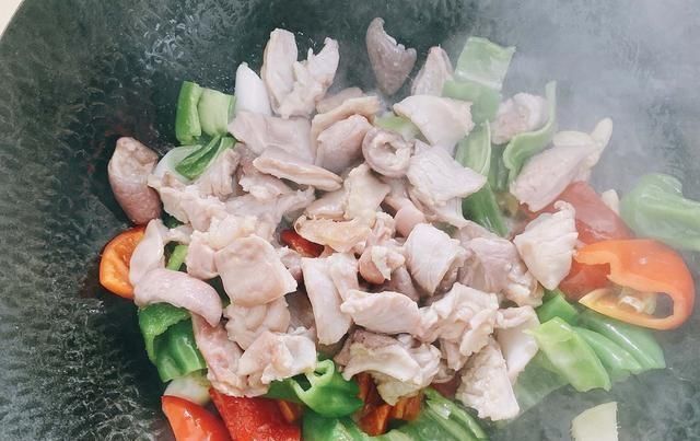 香辣|脆嫩爽口的双椒爆肚,香辣弹韧,百吃不厌,赶紧来瞧一瞧