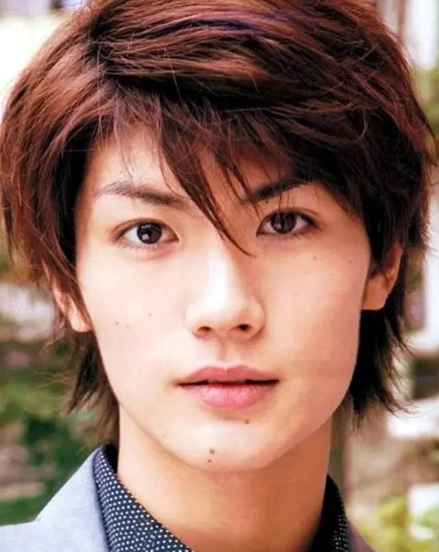  细数|7岁出道，30岁毫无征兆在家中自杀身亡，细数他带给我们的美好