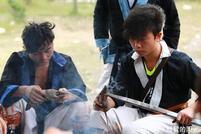 荔波|老鼠捕的越多，越能获得姑娘的青睐，荔波白裤瑶族的奇俗第一次见
