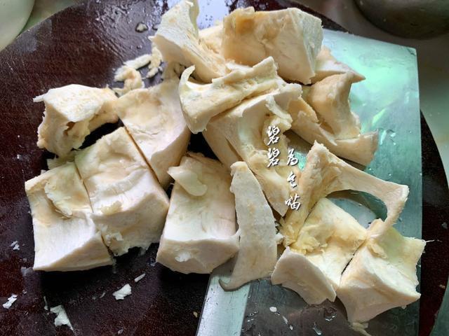  煲汤|夏天要多喝这道汤，滋阴补血，女人多喝气血好，再贵也要舍得买