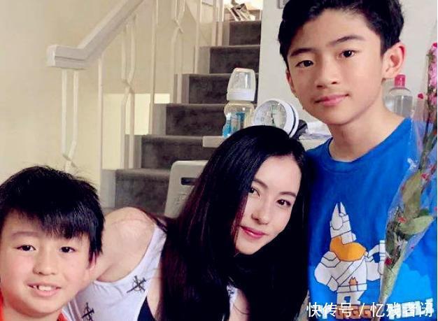 张柏芝|谢霆锋坦言还和张柏芝联系，不害怕王菲吃醋？他的回答很真实