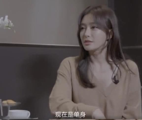 告别|告别恋爱脑和假脸姐妹,岚岚子活出她想要的人生了吗?