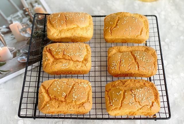 动打蛋器|零难度“网红粑粑糕”,外酥里软又美味,做法比戚风简单省事