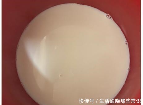 甜品|比牛奶豆浆还养人的甜品,外面卖20元,在家5元搞定