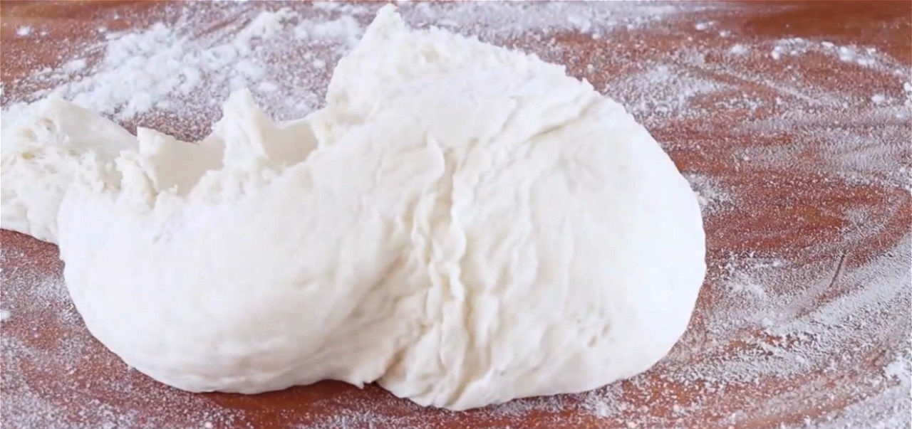  出锅暄|家常版花卷做法，一切一压，出锅暄软又香甜，新手也能做