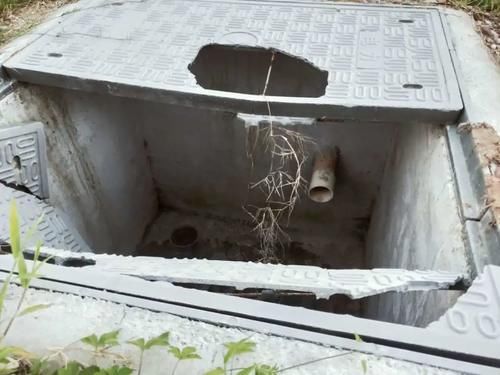  破损|破损窨井盖，哪个单位的？隐患很大，赶紧来处理！