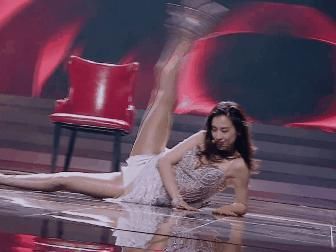  束缚|《乘风破浪的姐姐》：放开规则束缚后，爆款作品终于又出现了