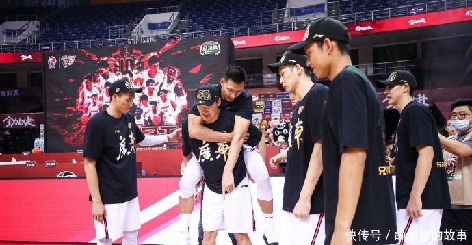 只剩下一|五大主力球员合同到期!朱芳雨已将做好长远准备,全力打造新王朝