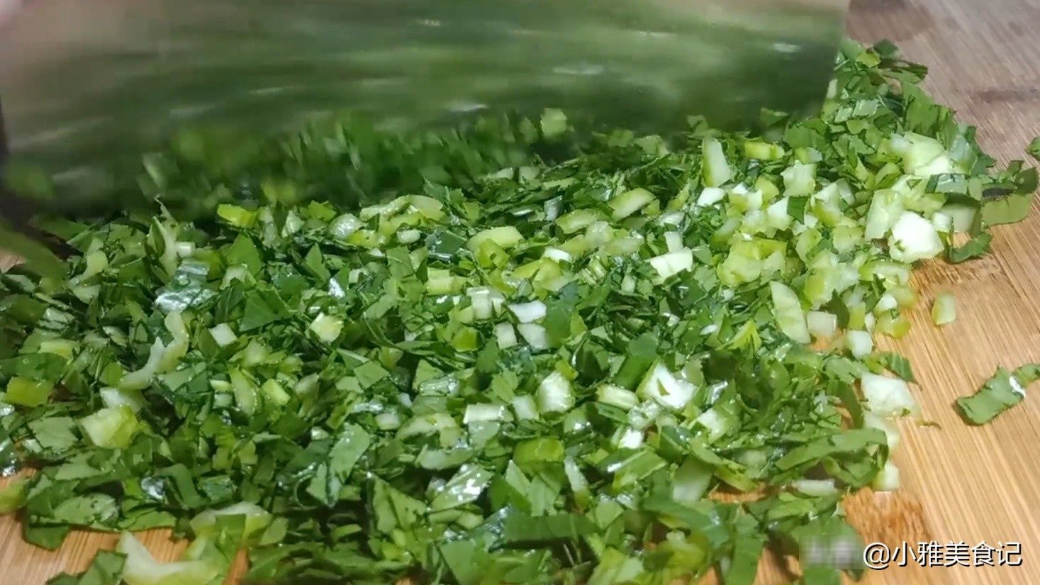  红萝卜|秋天宁可不吃肉，也要吃这个馅饺子，营养美味，一顿30个不够吃