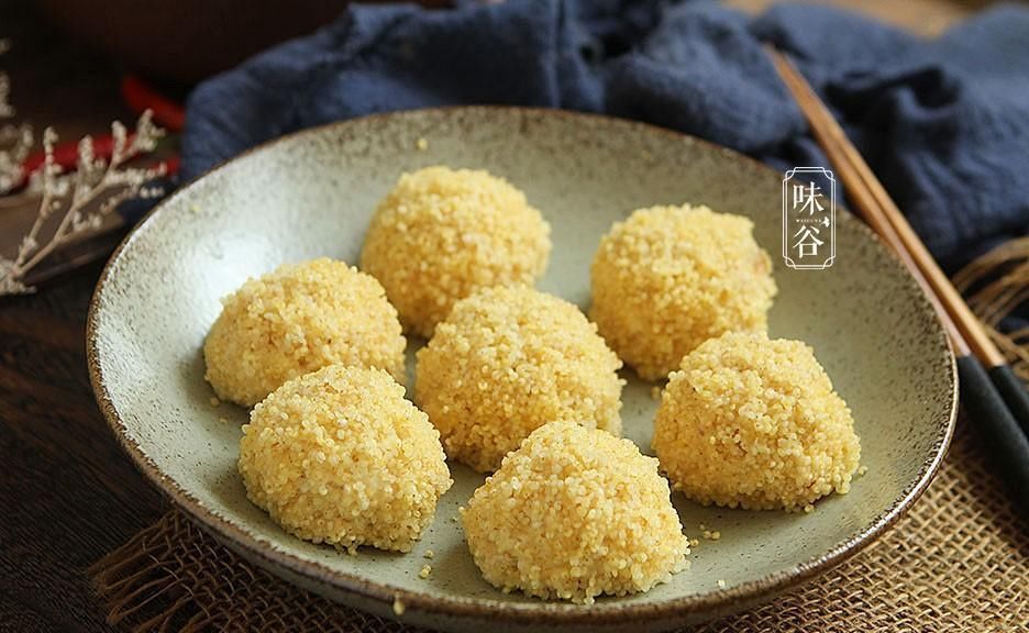  丸子|秋季吃丸子不用油炸，上锅蒸一蒸，好吃不上火，老人孩子都适合