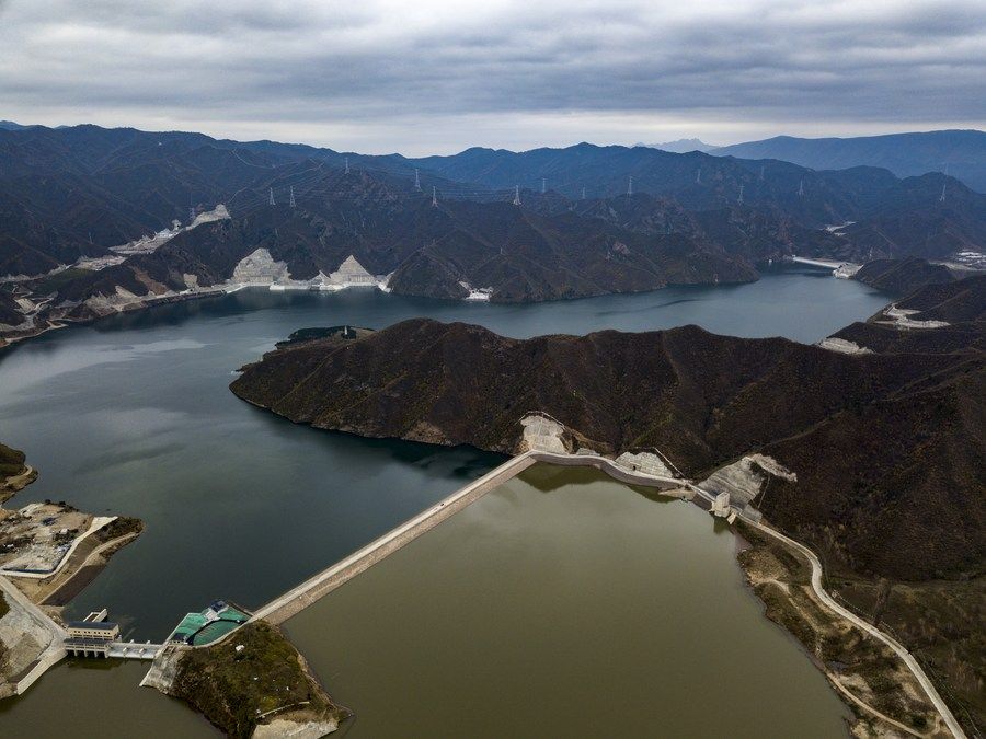 巨型“充电宝”为中国环首都地区提供绵绵绿电