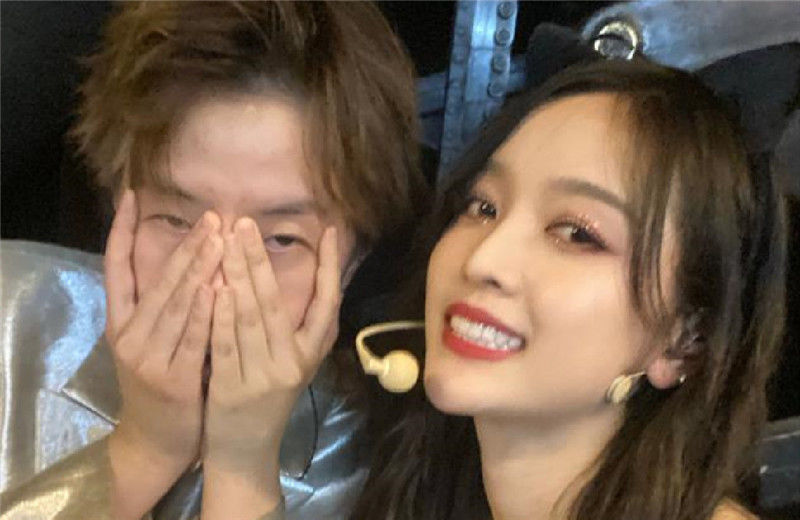  火箭|火箭少女101解散后现状，实力强的顺风顺水，差的每天在撕