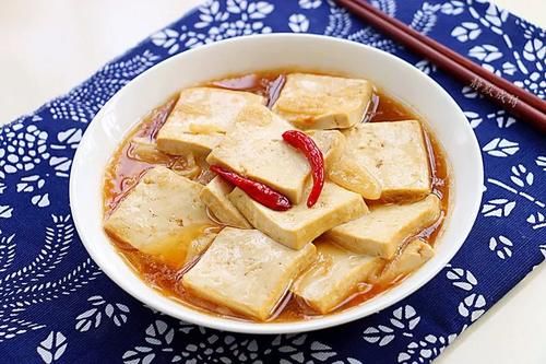 豆腐|北豆腐这样烧，滑嫩不失筋道，有了它，连麻婆豆腐都不爱了