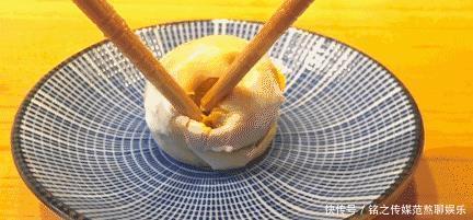 曝光|央视又“曝光”了,一戳就流油的海鸭蛋,这流出的“油”能吃吗?