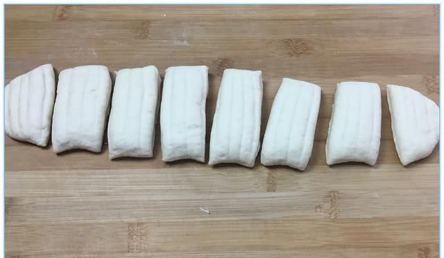 不用|不用高筋面粉,不用揉出筋膜,一样做出好吃的面包