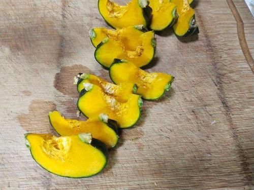 不起眼|伤胃的,不是不吃早饭,而是这件不起眼的事,很多人每天都在做!