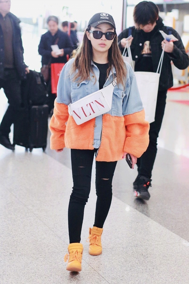 棉袄|大棉袄穿着太老气,一身羊羔绒保暖又时髦,让你气质大提升