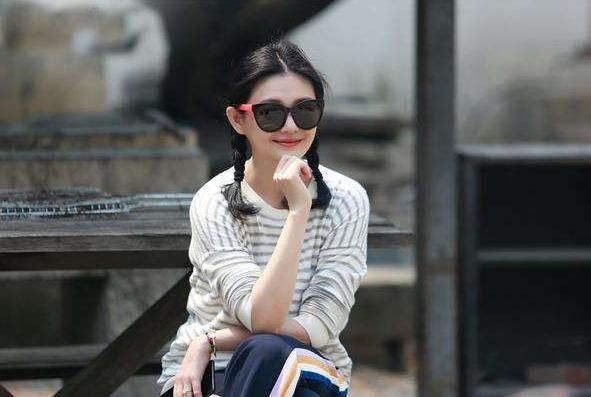  女王|43岁大S大方承认失去事业心：她真的活成了励志女王的反面吗？