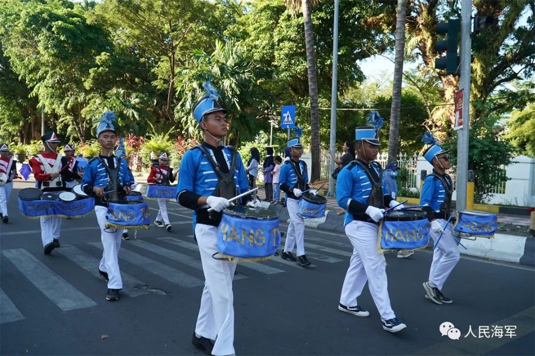 “科莫多-2023”多国海上联合演习开展岸港交流，湛江舰和许昌舰官兵参加多项活动